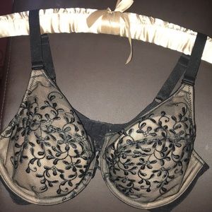 Lunaire Lacey Bra